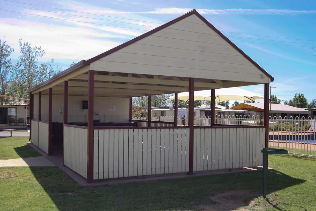 Hotel Sun Country Lifestyle Park Mulwala Exterior foto