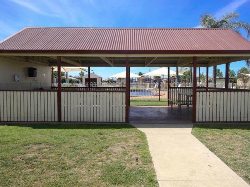 Hotel Sun Country Lifestyle Park Mulwala Exterior foto