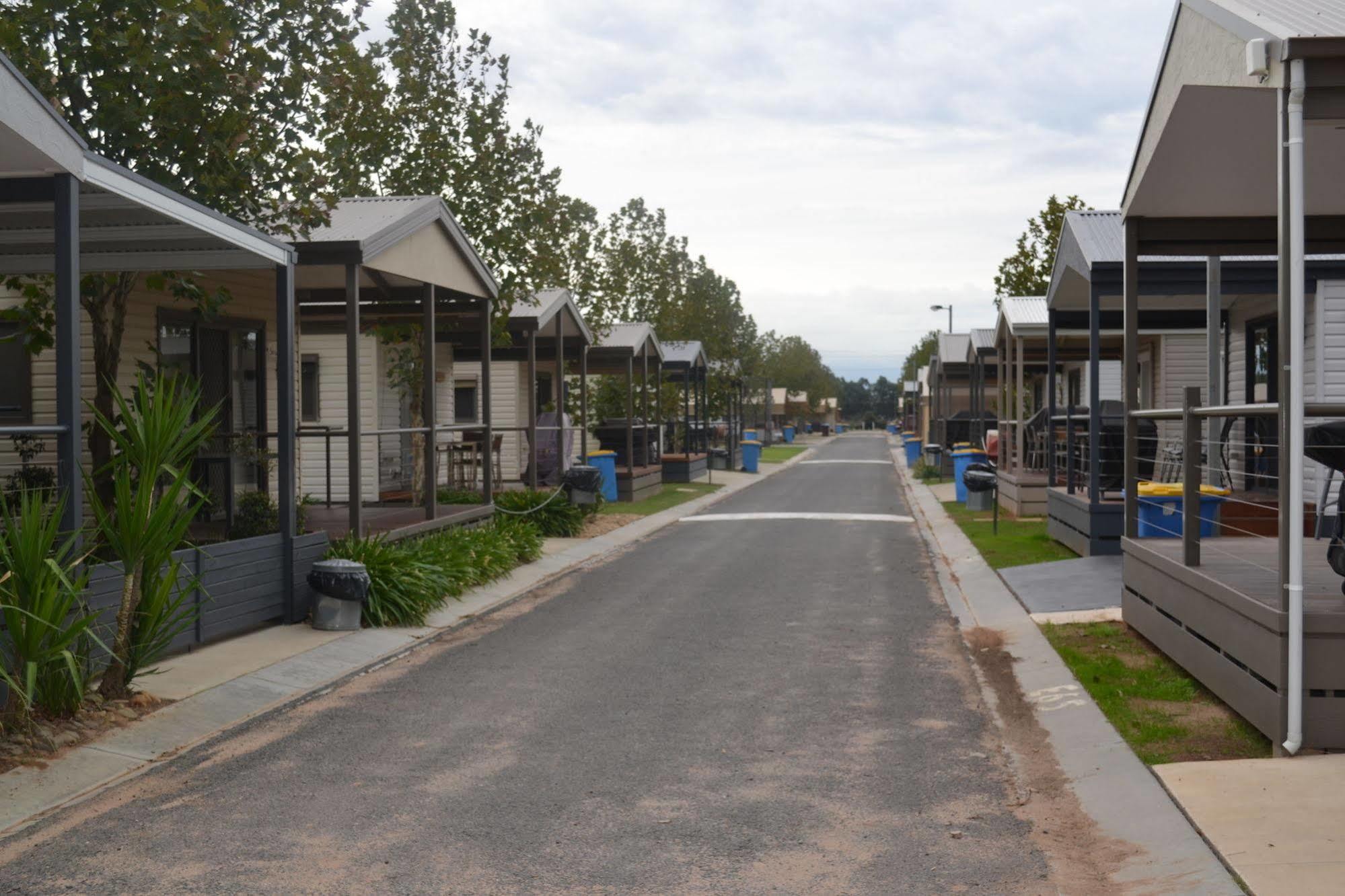 Hotel Sun Country Lifestyle Park Mulwala Exterior foto